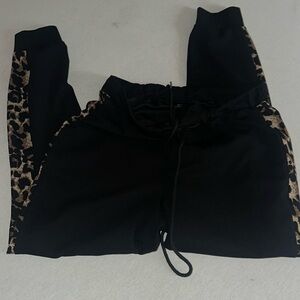 Womens Size 1X SHEIN Pants.